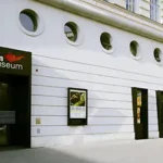 oesterreichisches-filmmuseum-foyer